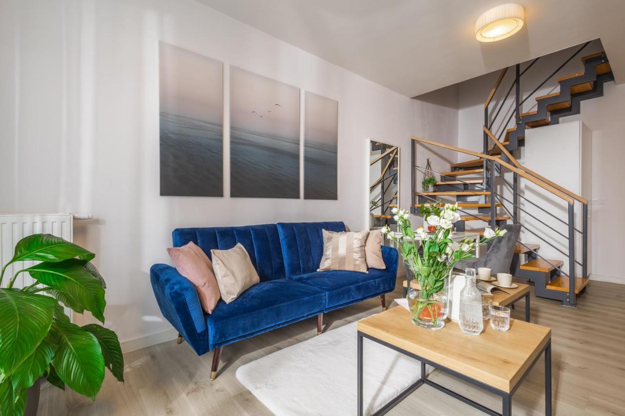 Apartment Dabrowskiego By The Railway Station فروتسواف المظهر الخارجي الصورة