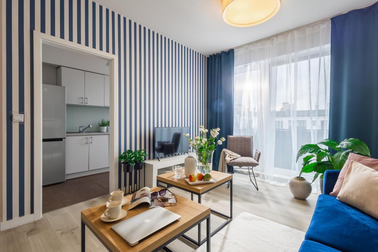 Apartment Dabrowskiego By The Railway Station فروتسواف المظهر الخارجي الصورة