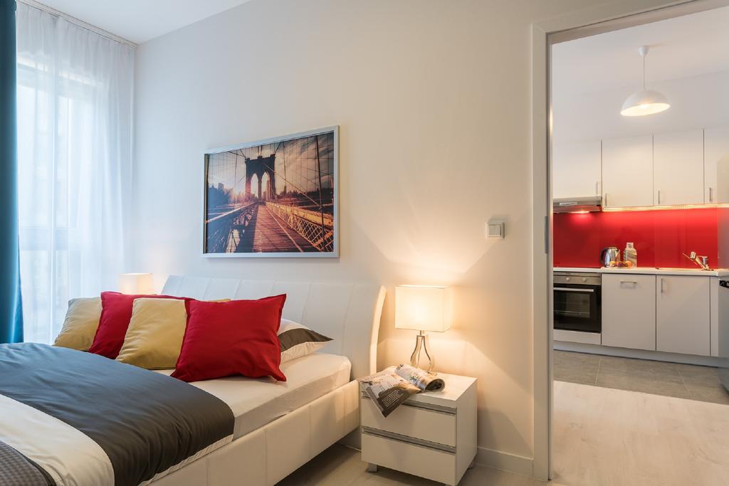 Apartment Dabrowskiego By The Railway Station فروتسواف المظهر الخارجي الصورة